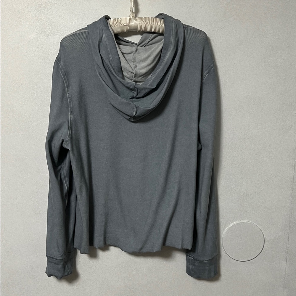 Barefoot Dreams Malibu Collection Lightweight Hoodie - Picture 5 of 5